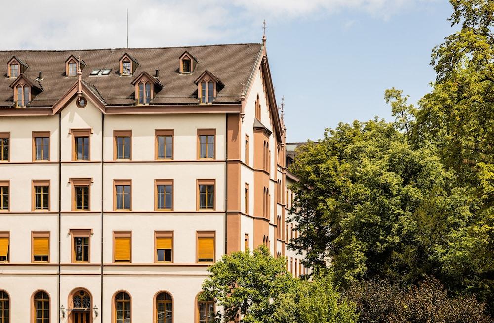 Odelya - Stadthotel Im Park Basel Dış mekan fotoğraf