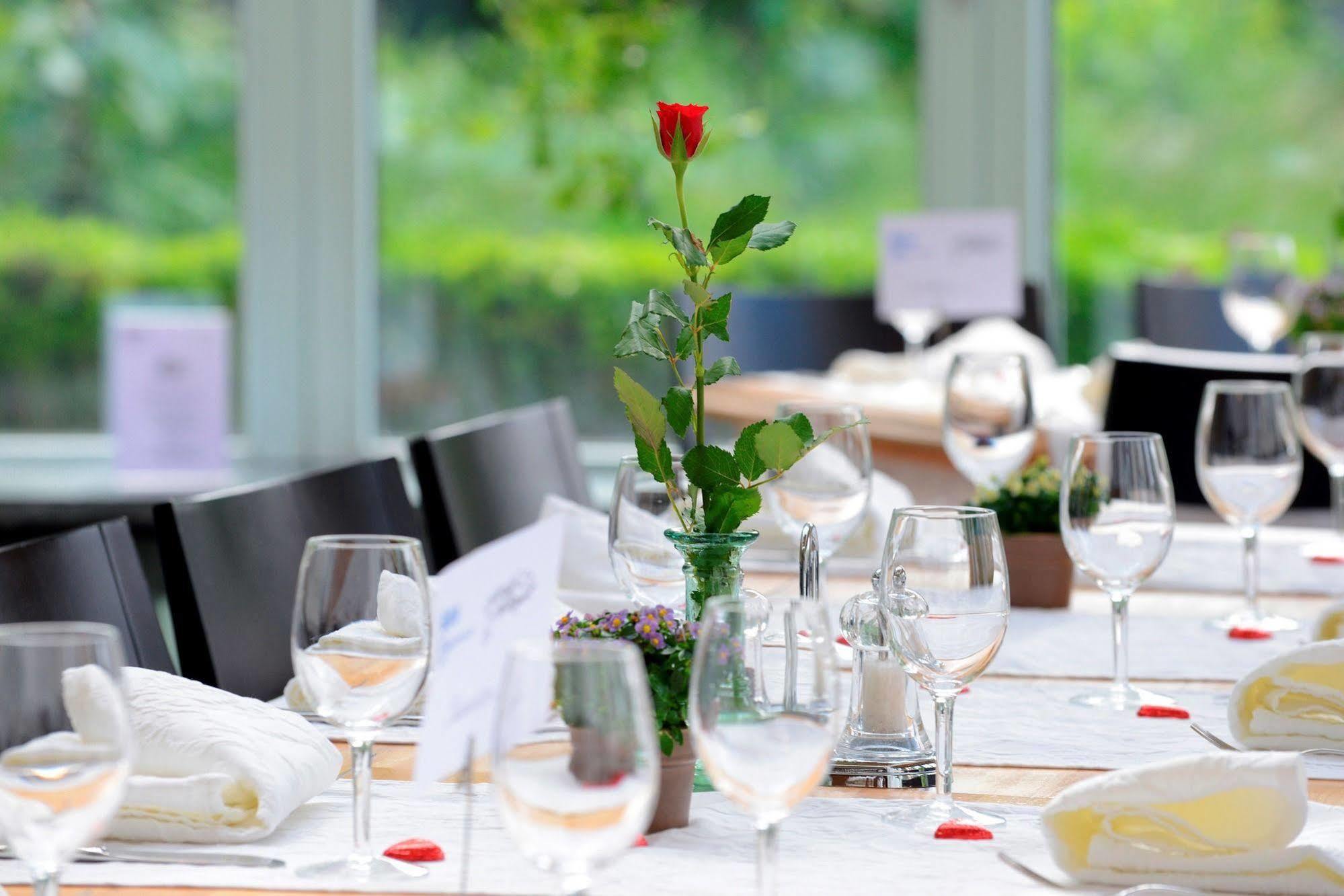 Odelya - Stadthotel Im Park Basel Dış mekan fotoğraf